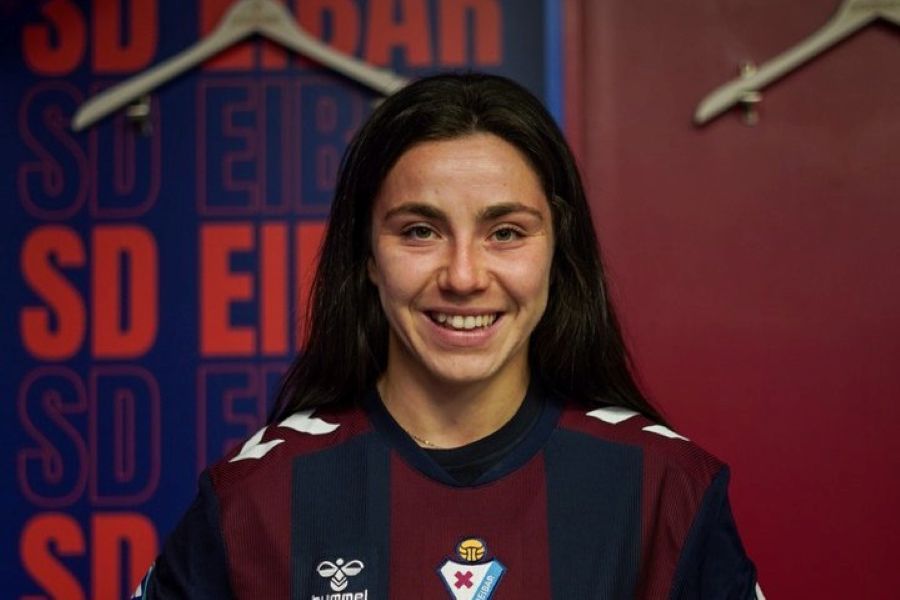 El Eibar oficializa el fichaje de Aitana Zumárraga