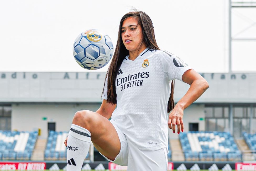 Refuerzo para la zaga Antonia Silva