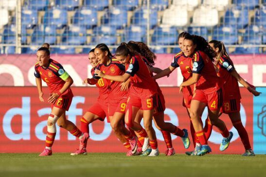 La rojita sigue dominando en Europa.