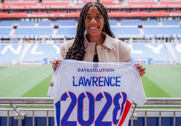 Ashley Lawrence vuelve a Francia. La jugadora ficha por el OL hasta 2028.