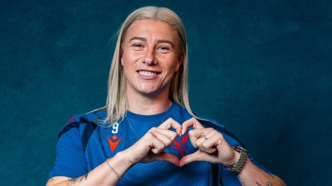 El Crystal Palace ficha a Bethany England.