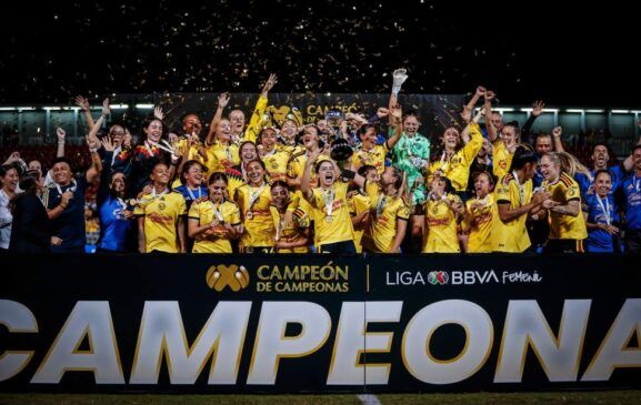 Campeón de Campeonas