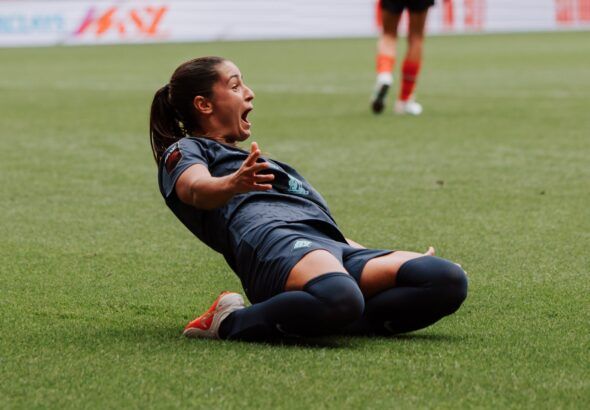 El London City golea a domicilio.