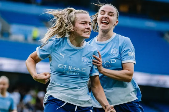 Hemp lidera la remontada ante el Arsenal.