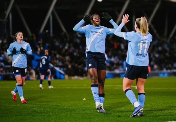 El City arrolló al Leicester.