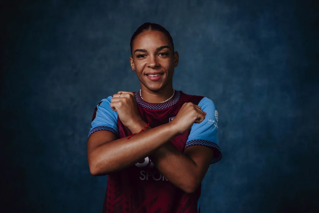 Estelle Cascarino regresa al West Ham United.