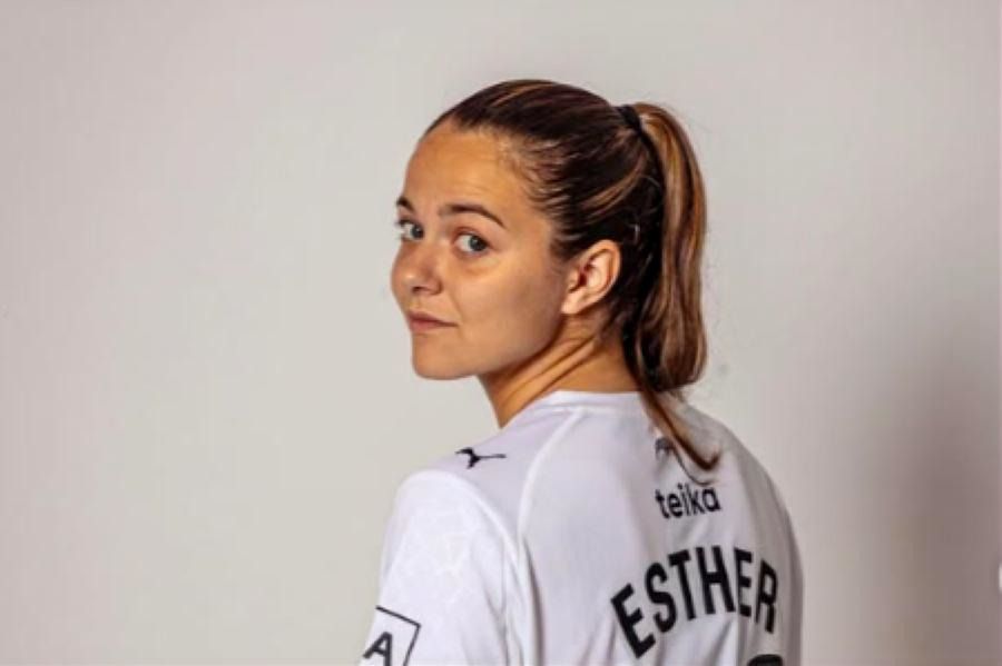 Esther Gómez