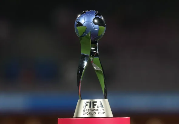 El escenario está listo para la octava edición de la Copa Mundial Femenina Sub-17 de la FIFA 2024, que será la última edición del torneo en su formato actual. En la imagen, el codiciado trofeo.