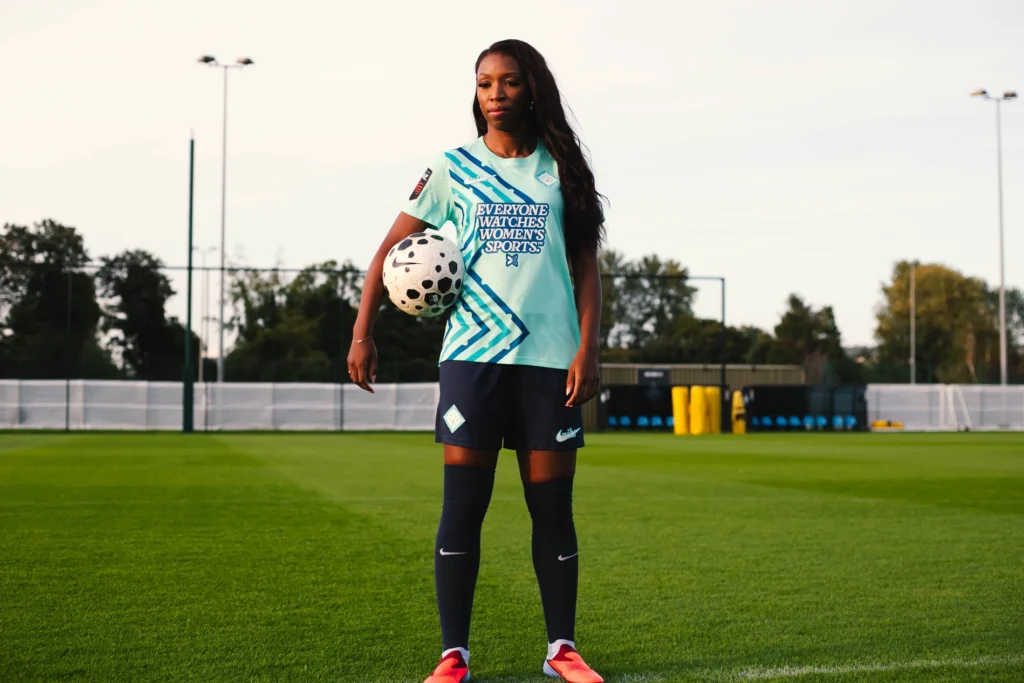 Grace Geyoro cierra el mercado para London City Lionesses.