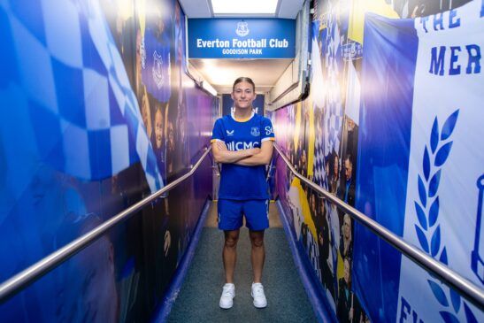El Everton cierra el fichaje de Blundell.