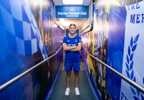 El Everton cierra el fichaje de Blundell.