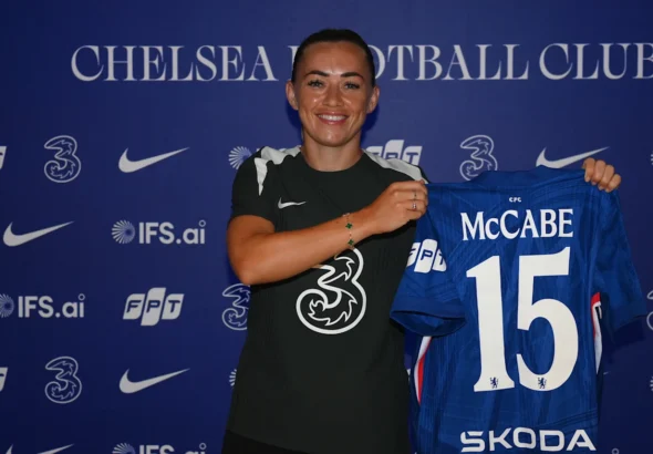 Bombazo en Londres: McCabe ficha por el Chelsea.
