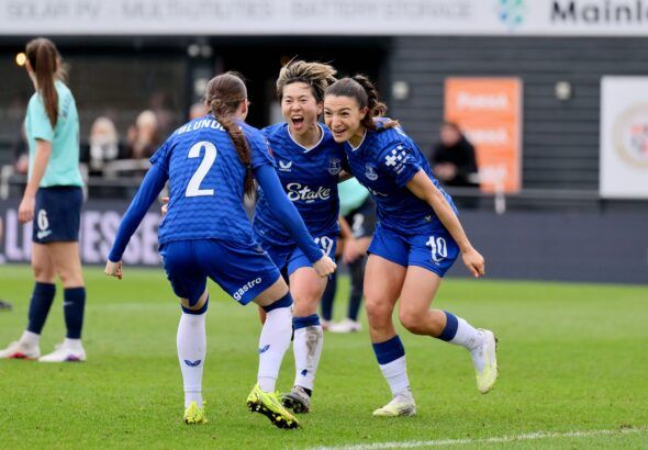 Inma Gabarro le da los tres puntos al Everton en Londres.