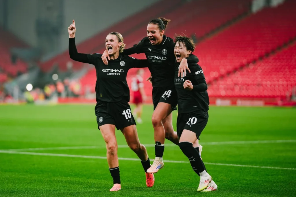 Sufrida victoria del City en Anfield.
