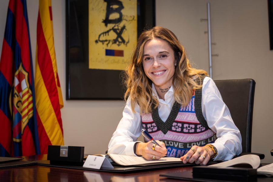 Mapi León renueva hasta el 2026