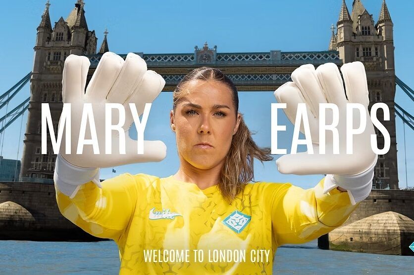 Mary Earps vuelve a la WSL.