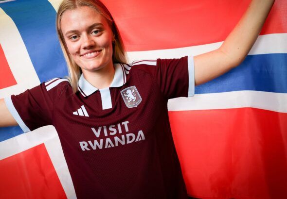 Mathilde Harviken llega al Aston Villa.