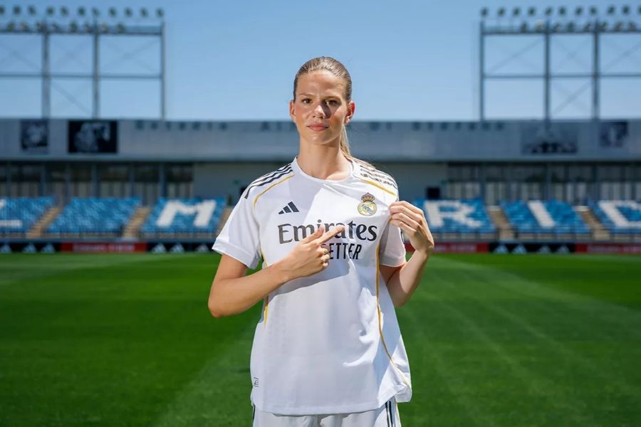 Bella Andersson.