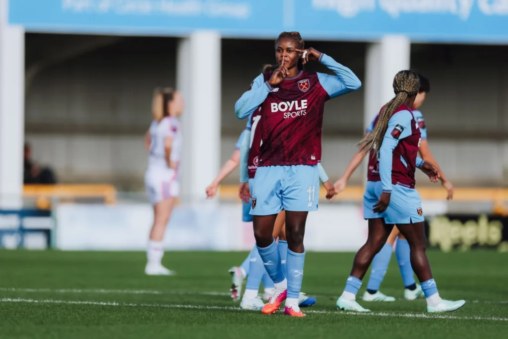 Victoria por la mínima de las hammers.
