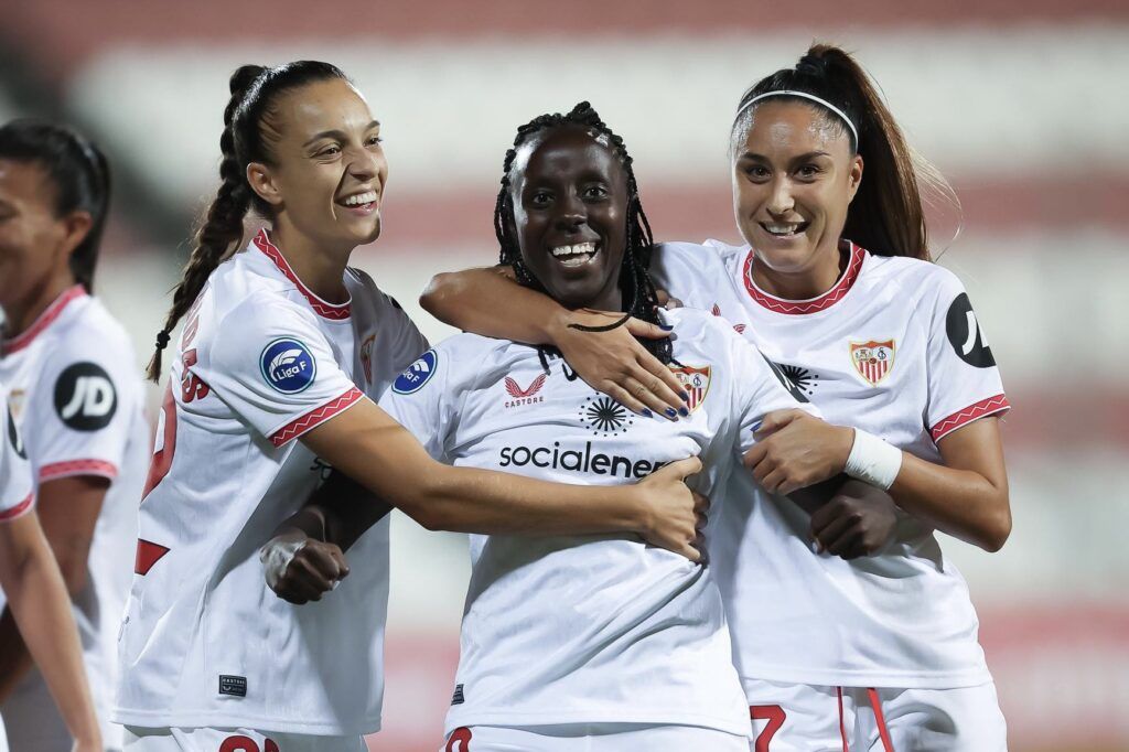 El Sevilla inicia la temporada con una ajustada victoria sobre la Real Sociedad.