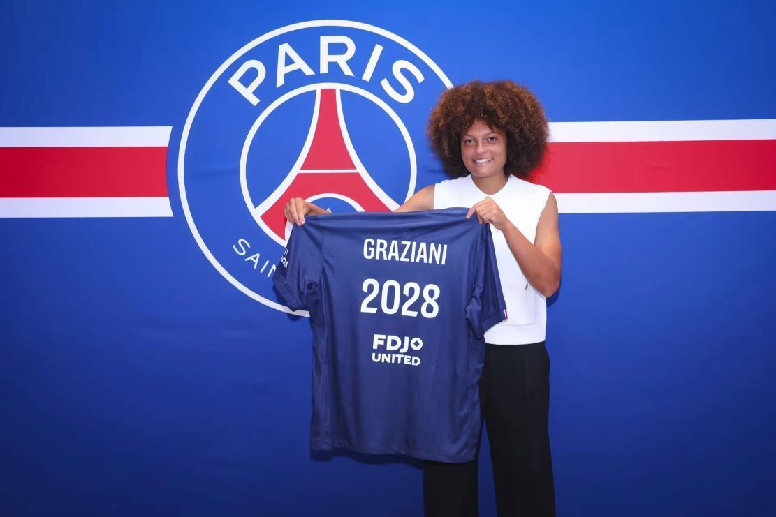 Rasheedat Ajibade es Ornella Graziani