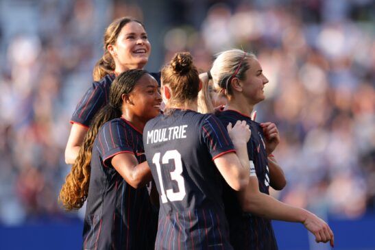 Estados Unidos arranca con victoria en la SheBelieves Cup.