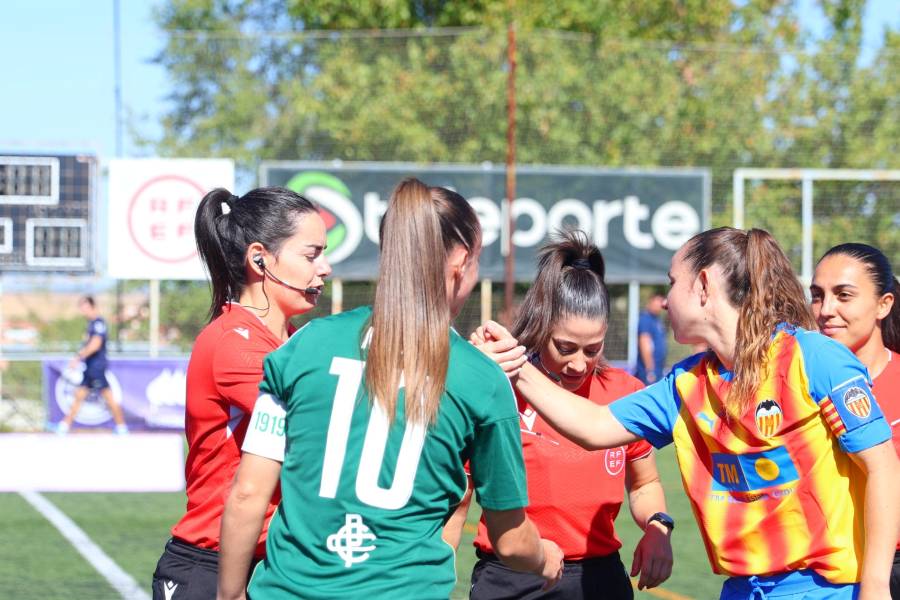Valencia CF Cacereño Femenino