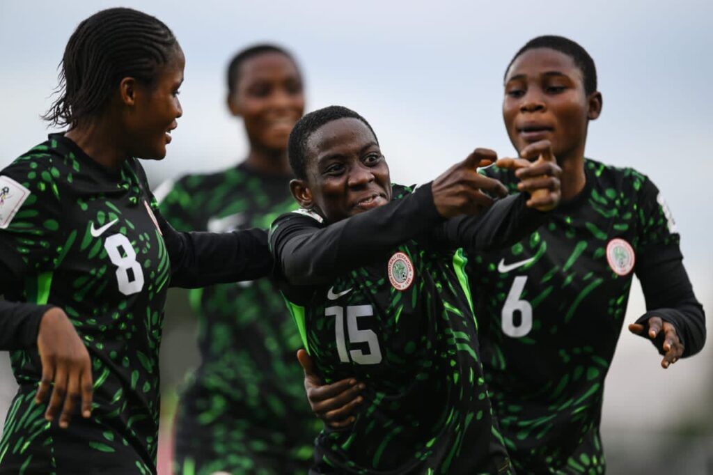 Nigeria supera a Ecuador