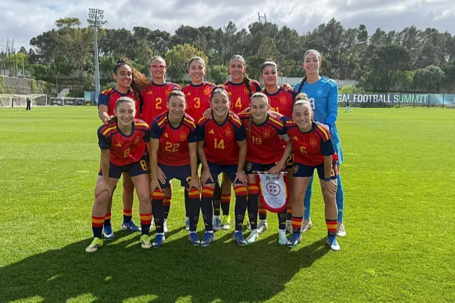 La Rojita española Femenina sub 19